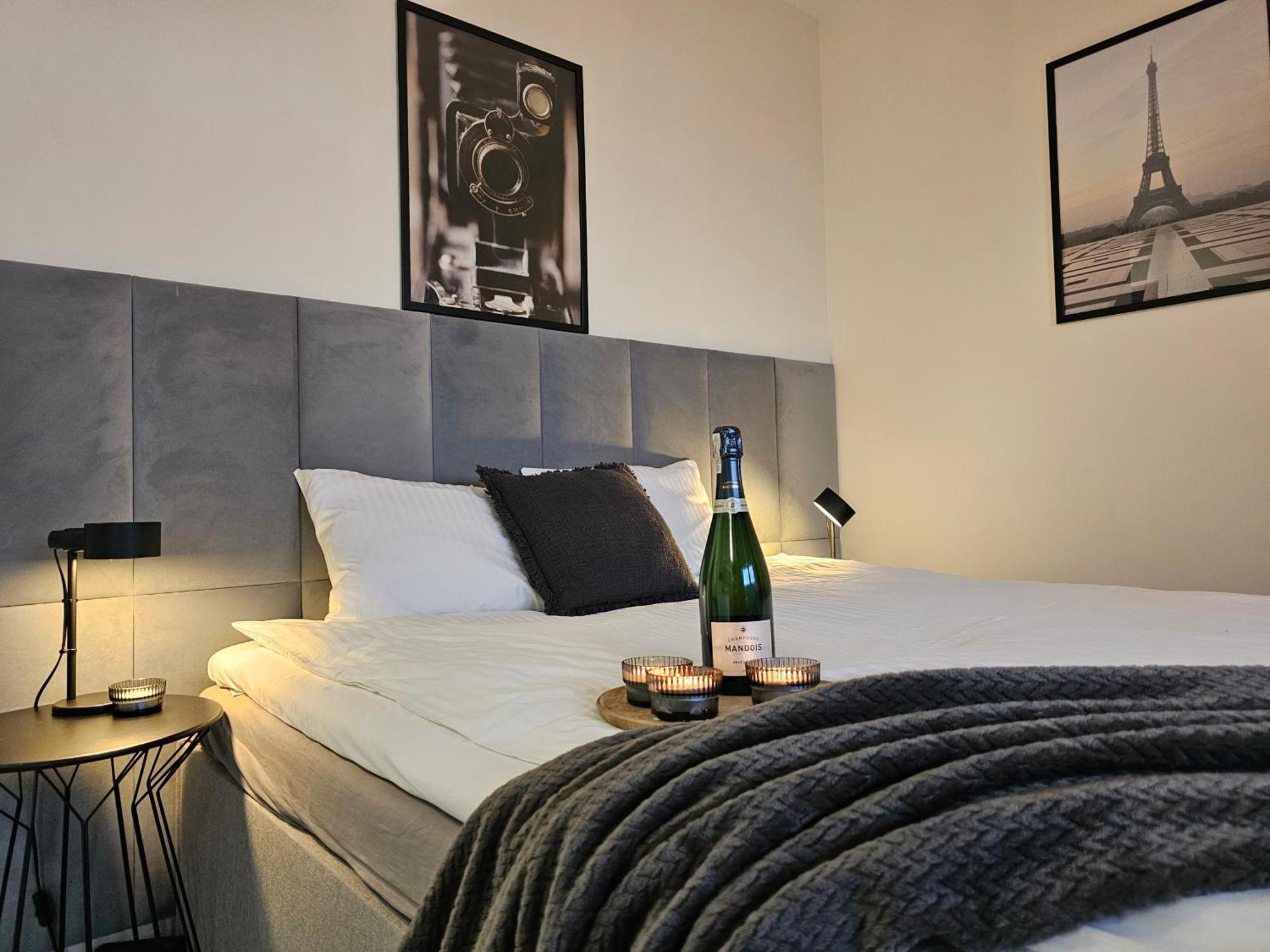 Urban Apartments Premium Baildona 18B, Free Garage, Self Check-In Katowice Zewnętrze zdjęcie